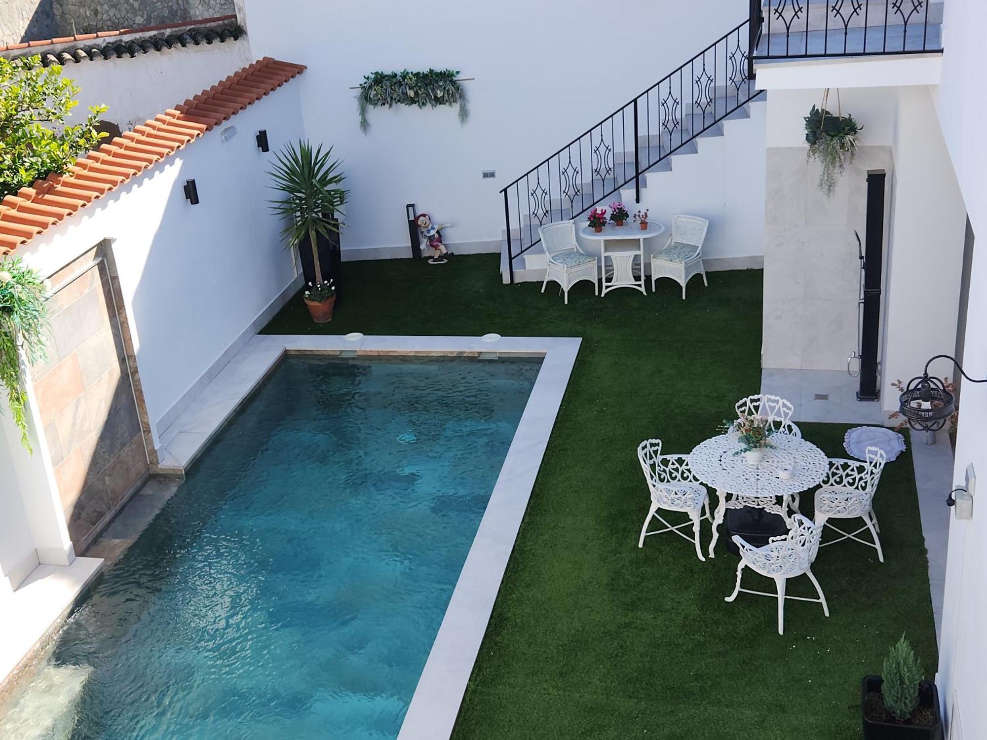 Hotel Boutique Iulia 5 Estrellas Medina de las Torres ภายนอก รูปภาพ