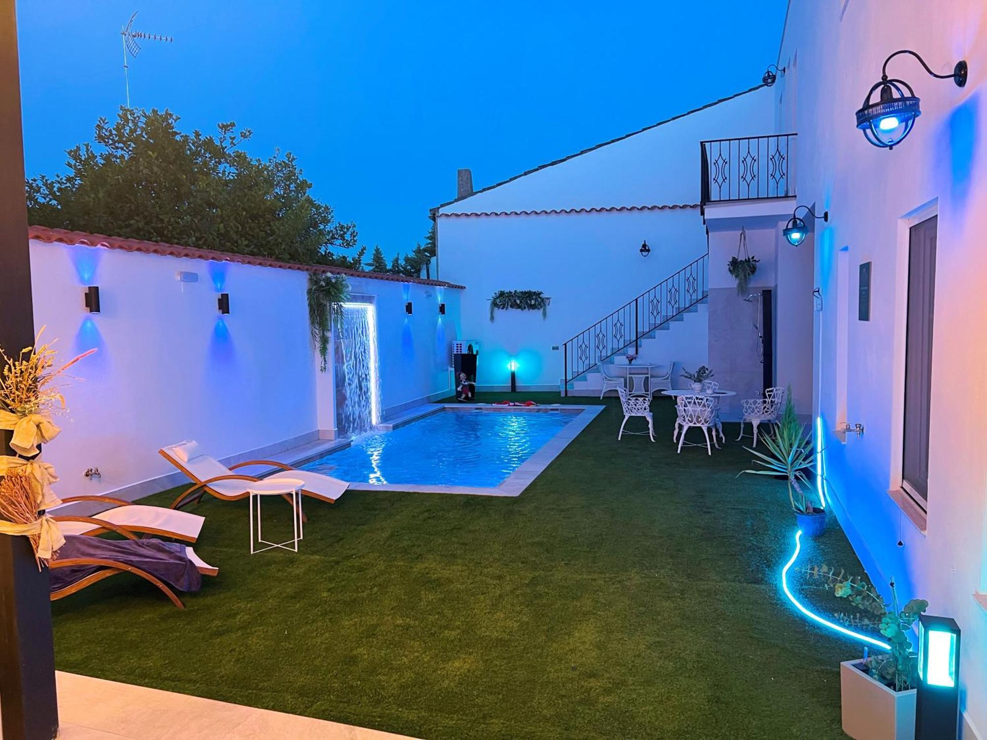Hotel Boutique Iulia 5 Estrellas Medina de las Torres ภายนอก รูปภาพ