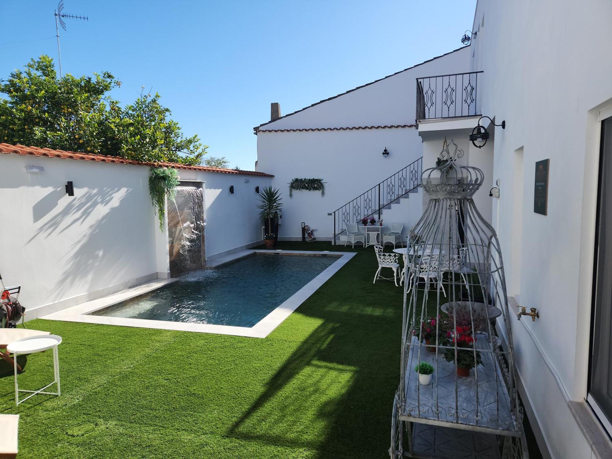 Hotel Boutique Iulia 5 Estrellas Medina de las Torres ภายนอก รูปภาพ