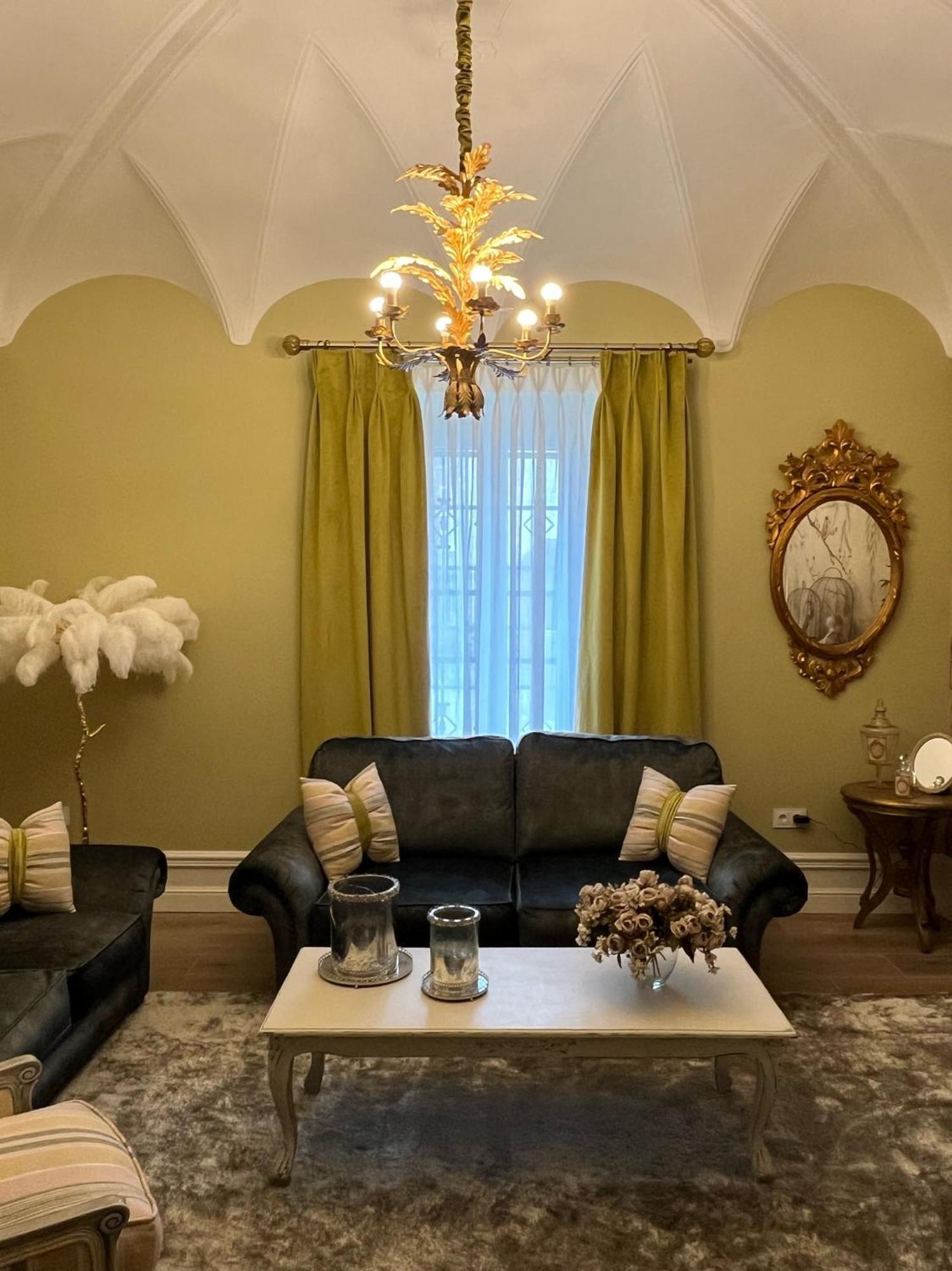 Hotel Boutique Iulia 5 Estrellas Medina de las Torres ภายนอก รูปภาพ